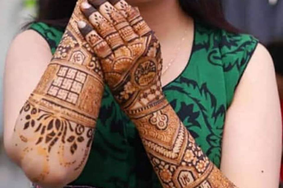 Aryan Mehandi