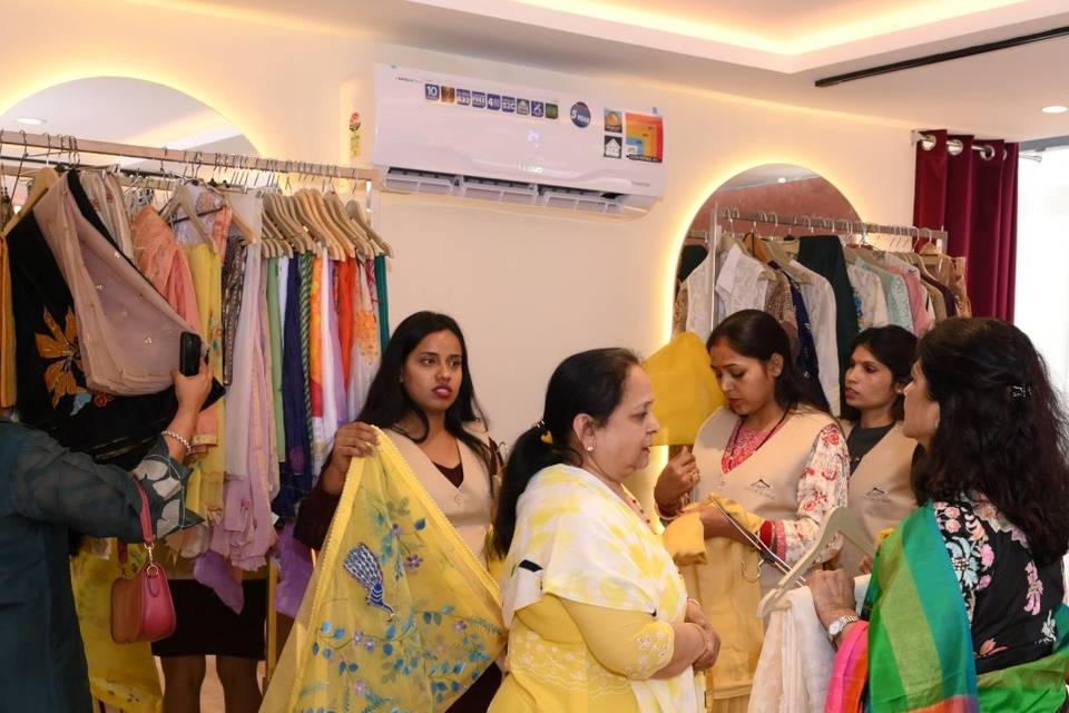 Buy Women Casual Wear in Delhi