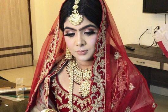 Bridal makeup