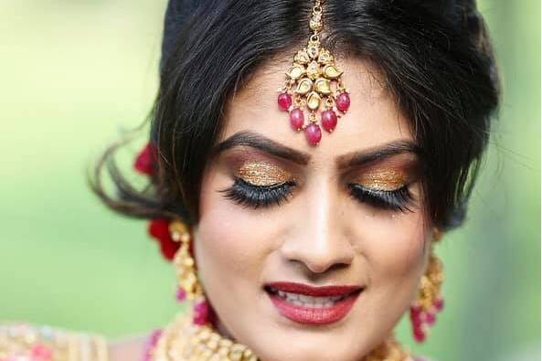 Bridal makeup