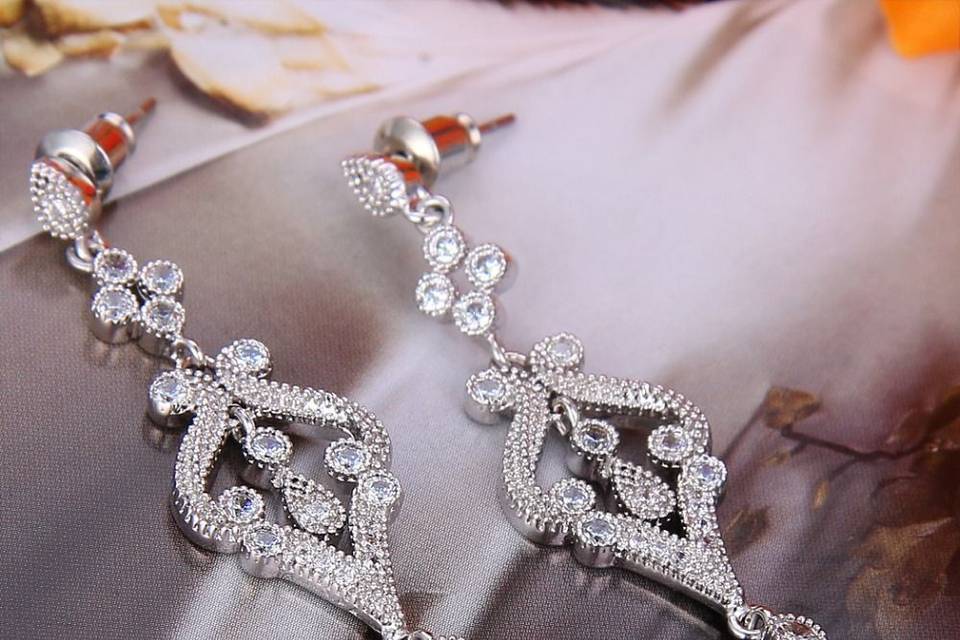 Bridal wedding earrings