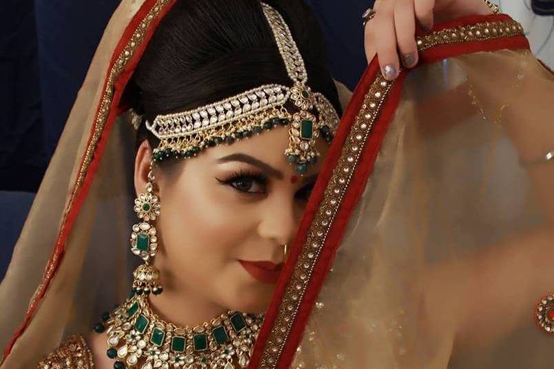 Kriti Chhabra Makeovers