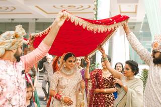 Filmy Weddings