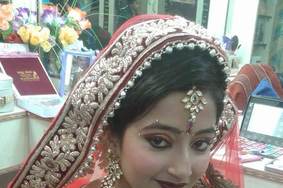 Saiba Beauty Parlour & Makeup Studio, Lucknow