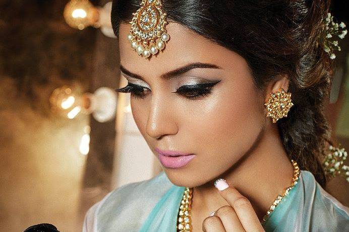 The 10 Best Makeup Salons in Mira Road 