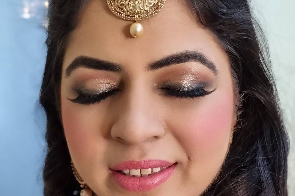 Party HD makeup