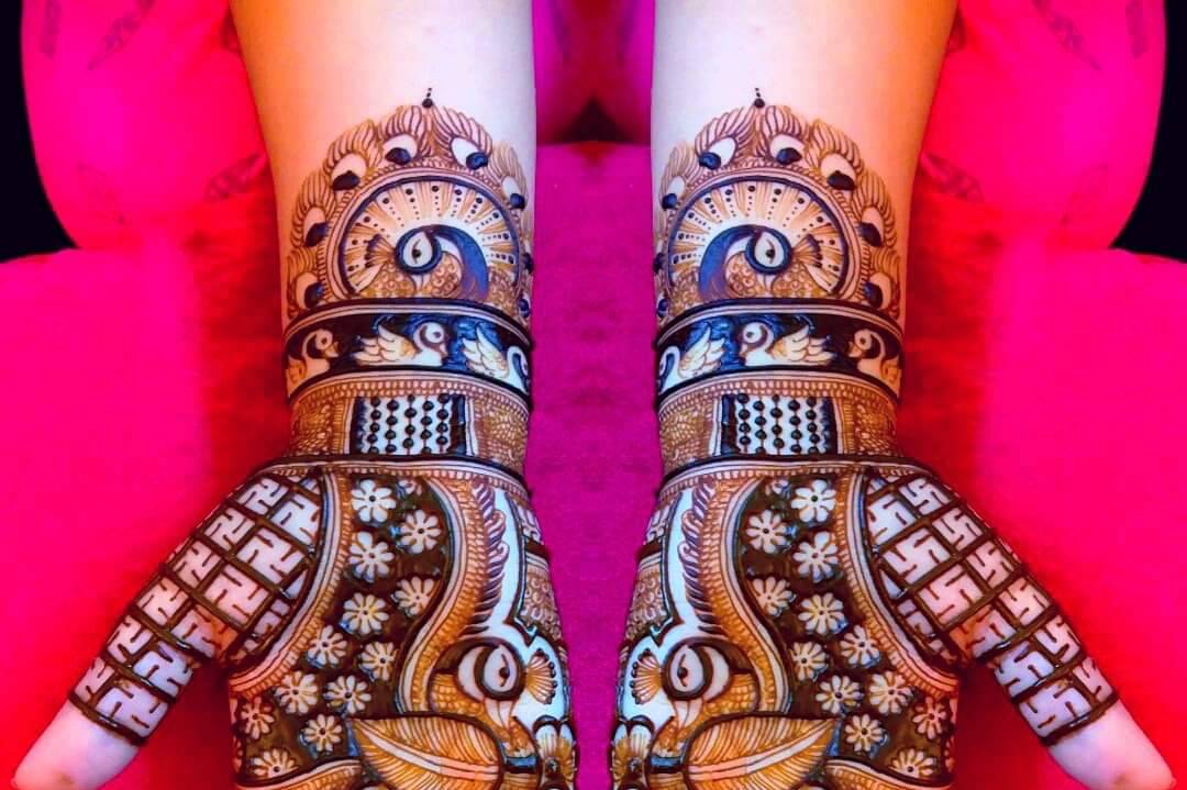 Moroccan bridal foot | Henna design for traditional Moroccan… | Flickr