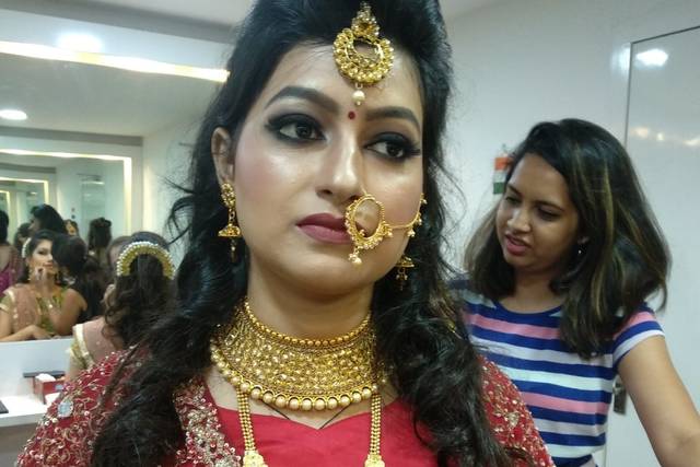 Bridal makeup