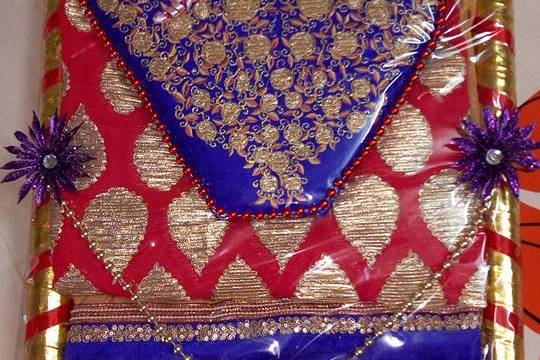 Trousseau packing design