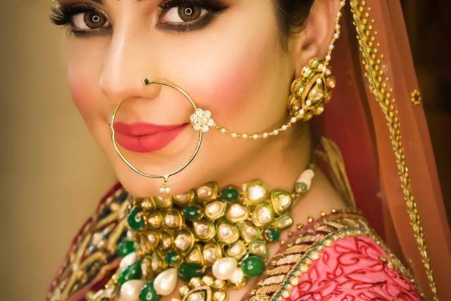 Varsha Pawar Makeup