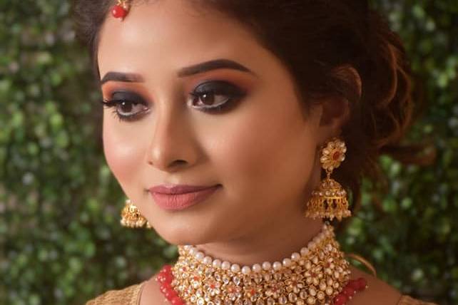 Bridal makeup