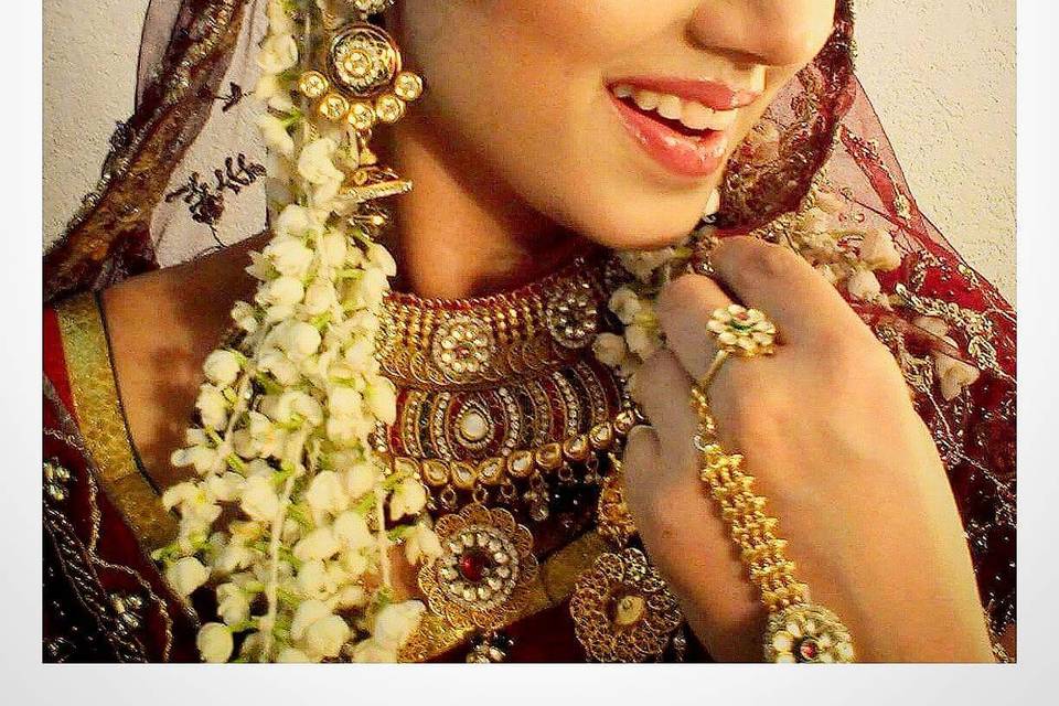 Bridal flawless HD make-up