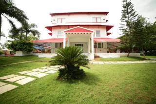 Countryside Resorts, Moinabad