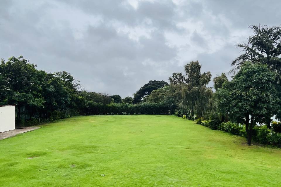 Solitaire Lawn