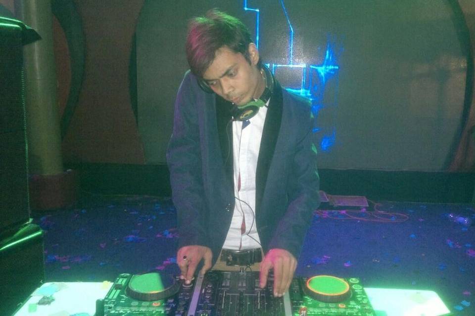 DJ Service