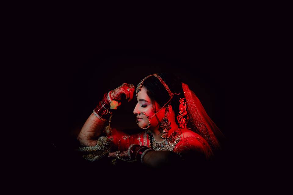 Deepak Bhatt Wedding Photographer