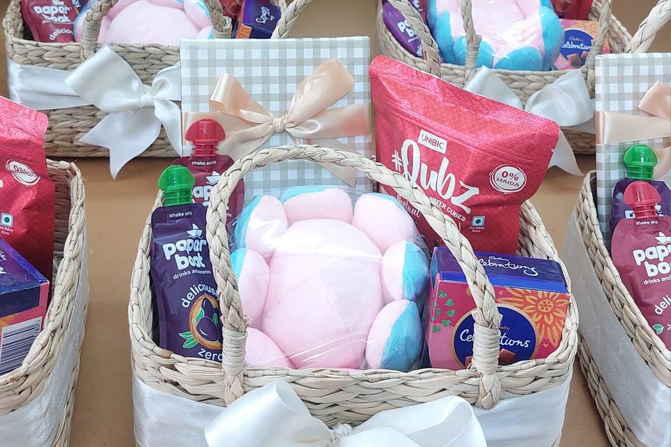 Gift hampers for kids