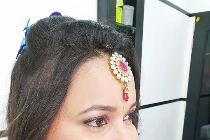 Makeup Artist Sonali Arora