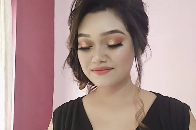 Party makeup