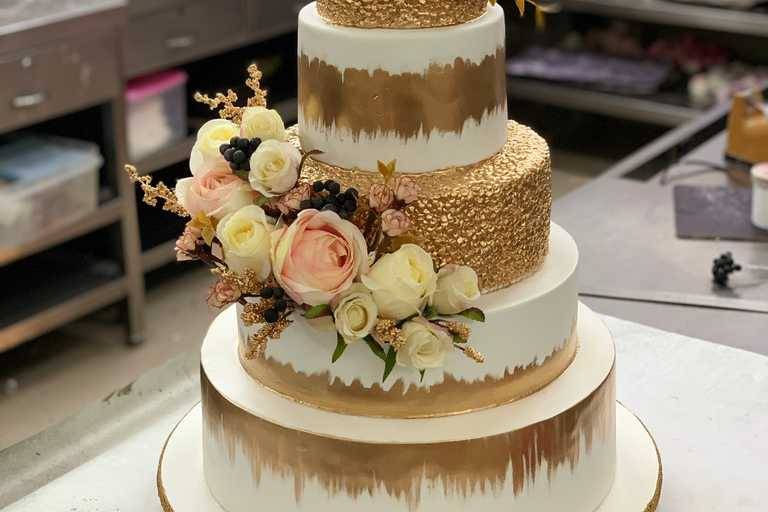 Gold Theme Cake