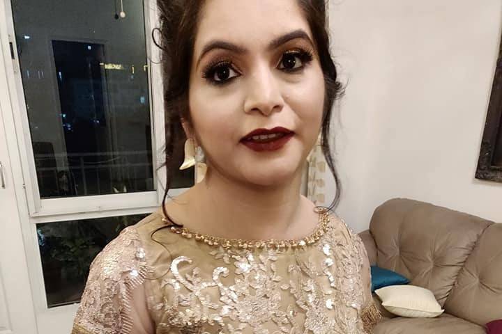 Makeup By Nishtha, South City 2