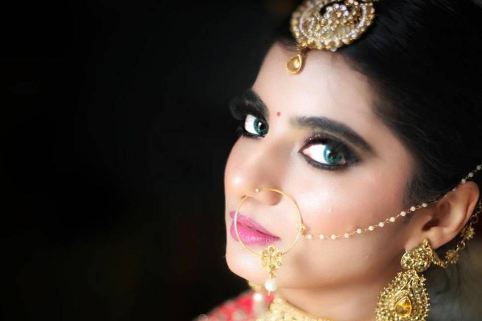 Makeup By Nishtha, South City 2