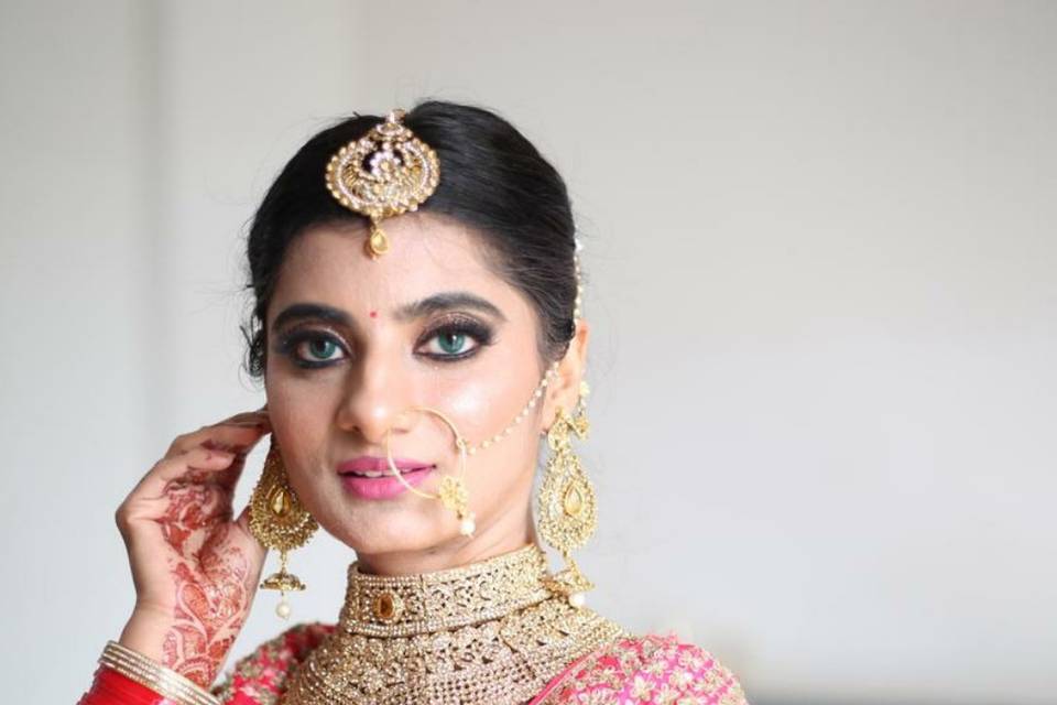 Makeup By Nishtha, South City 2