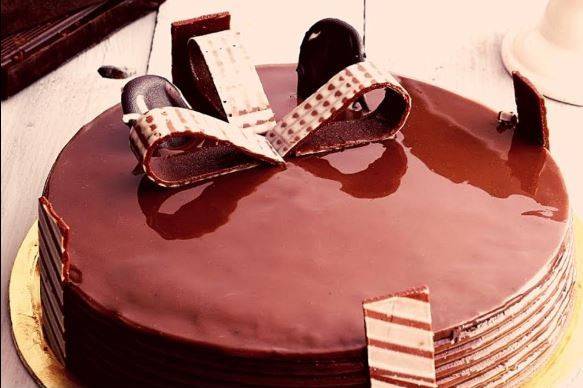 Send Cakes to Mumbai Same Day from Birdy's Bakery online