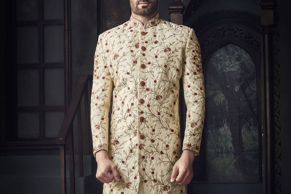 Sherwani-JayChirag-handsome-groom