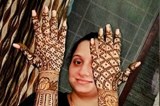 Arpita Mehndi, Mumbai