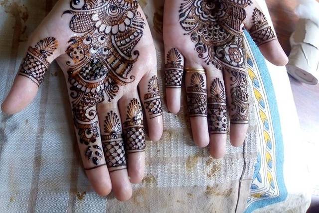 Bangalore Mehendi Artist- Mariam on Instagram: 