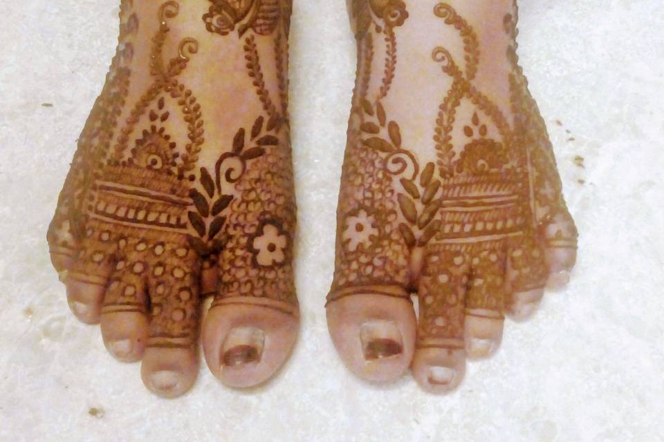 Khushii mehendi art