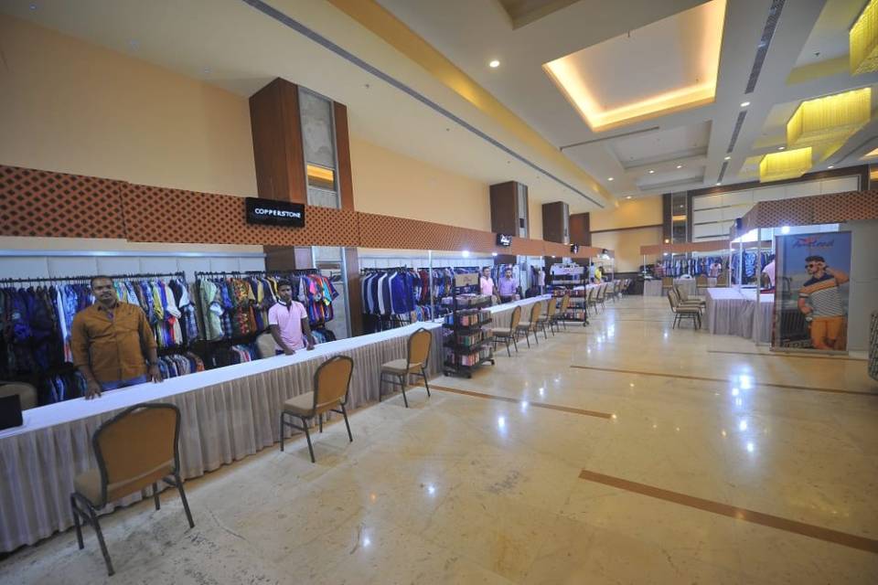 Padmaja Premium Hotel & Convention