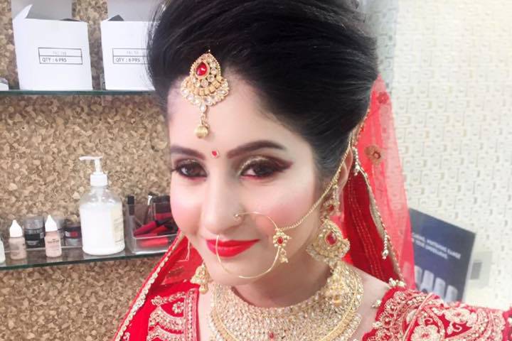 Bridal makeup