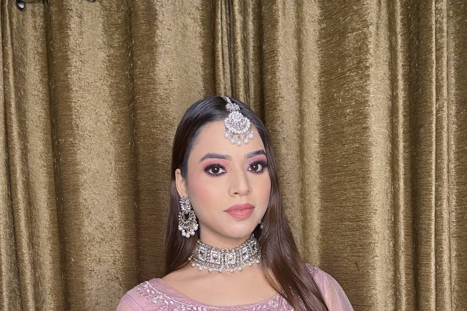 Engagement makeup