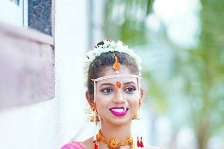 Maharashtrian bride