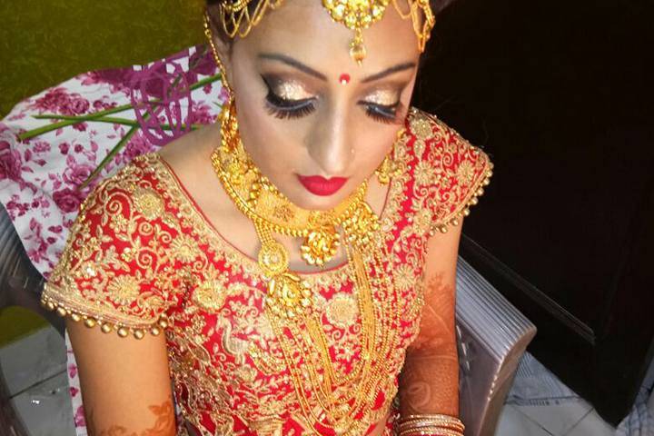 Bridal makeup