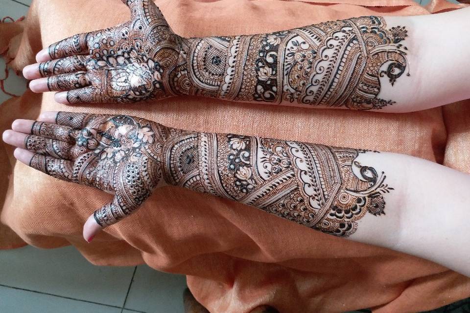 Elegant Mehendi, Banaswadi