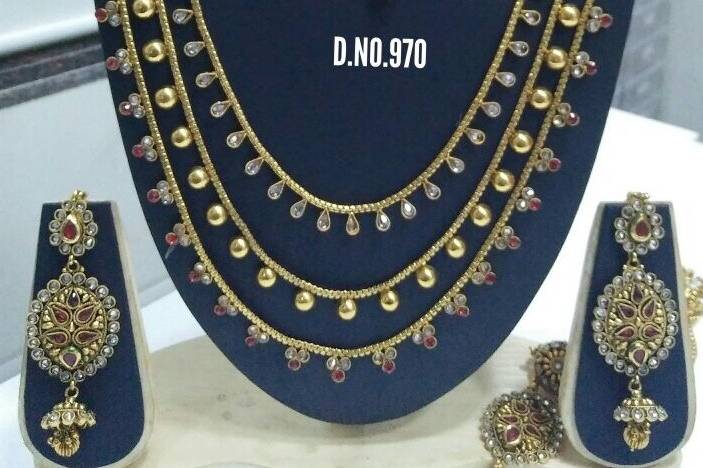 Bridal temple jewellery