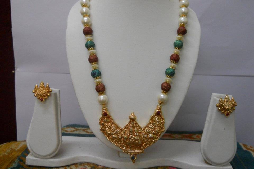 Bridal temple jewellery