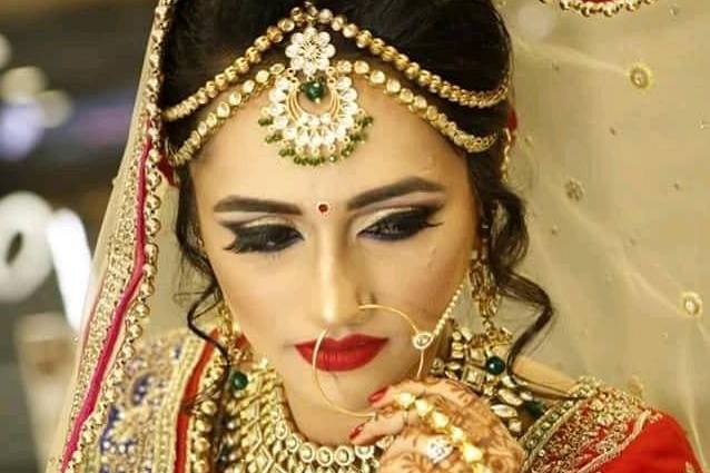 Bridal makeup