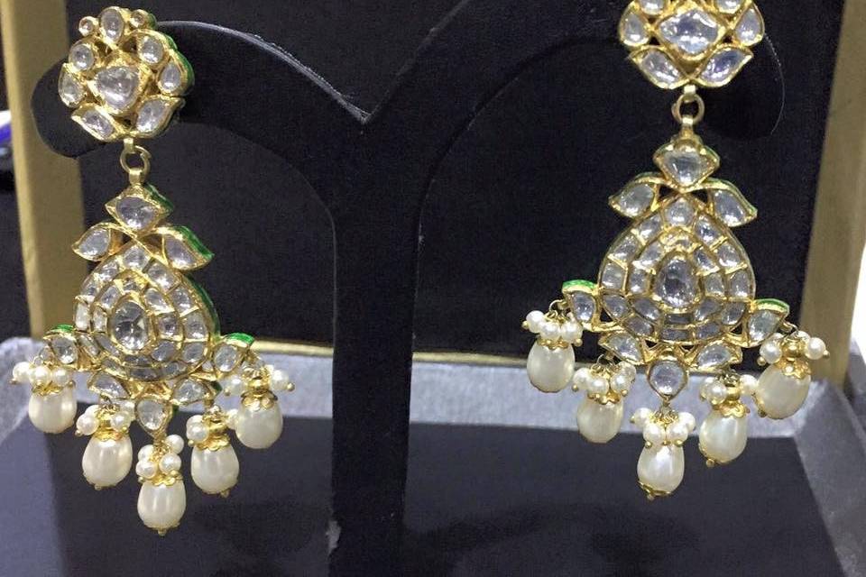 Earring