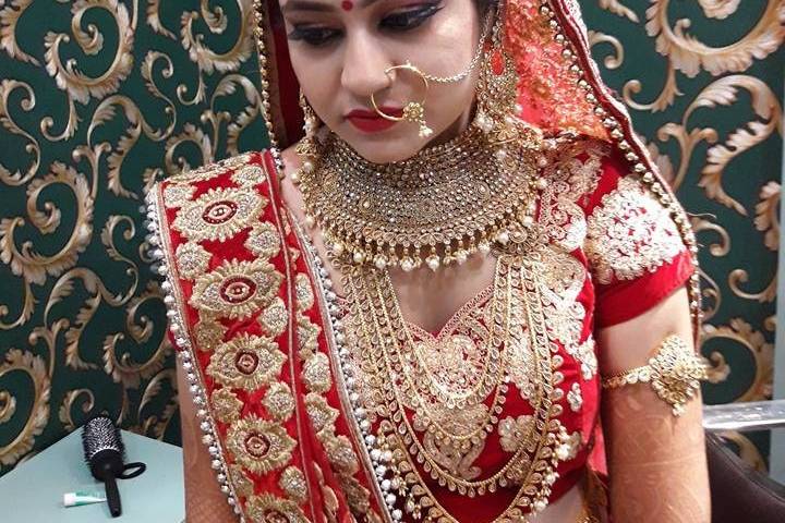 Bridal makeup