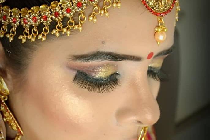 Bridal makeup