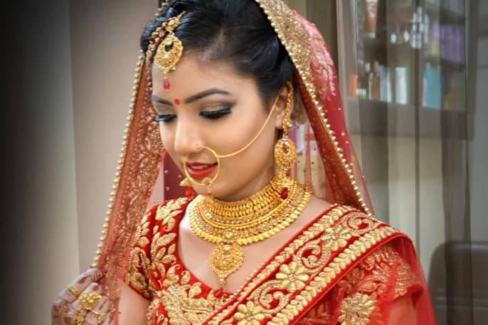 Bridal makeup