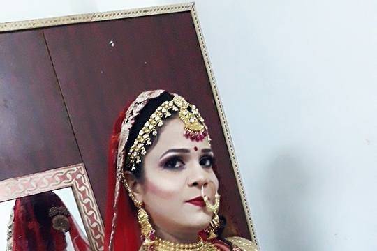 Bridal makeup