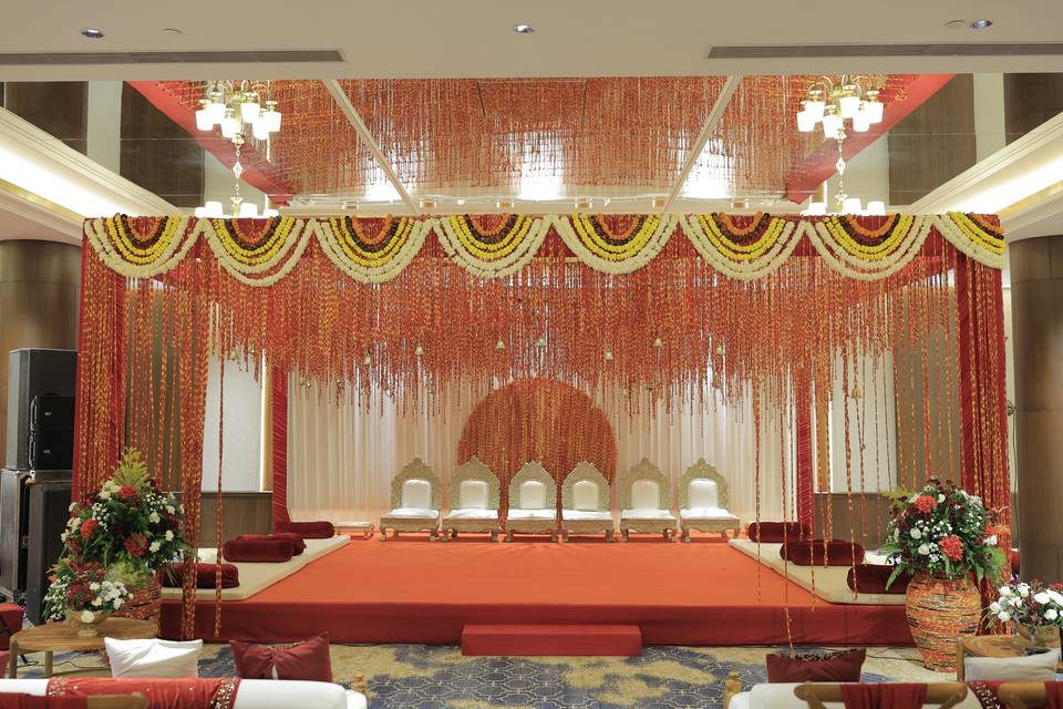 Ballroom-Wedding setup
