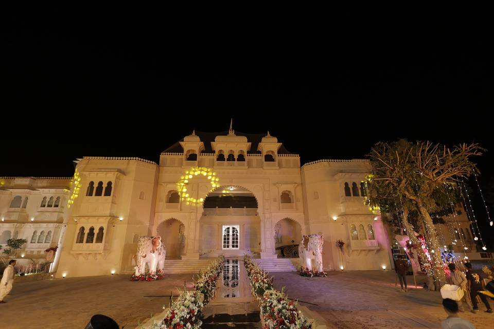 Bride's Entry