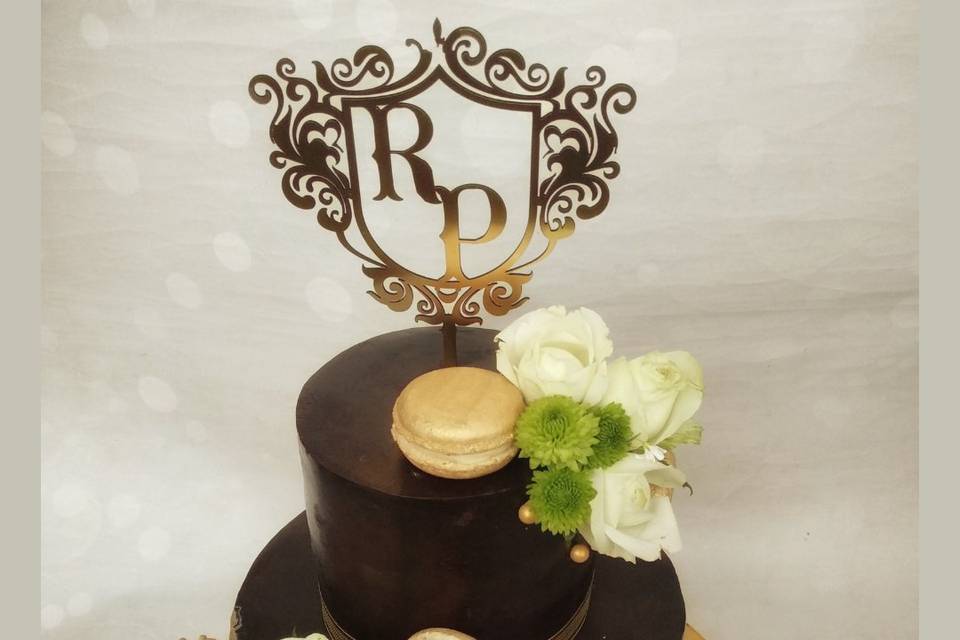 Elegant Chocolate Wedding Cake