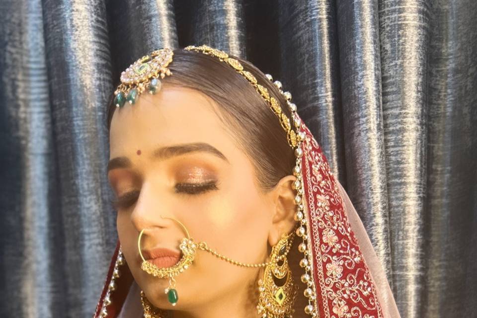 Bridal makeup